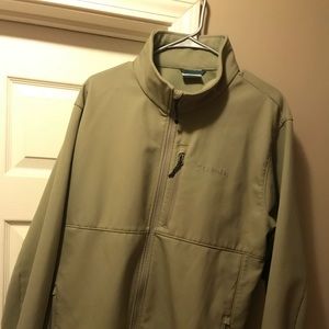 XLT Khaki Columbia Softshell